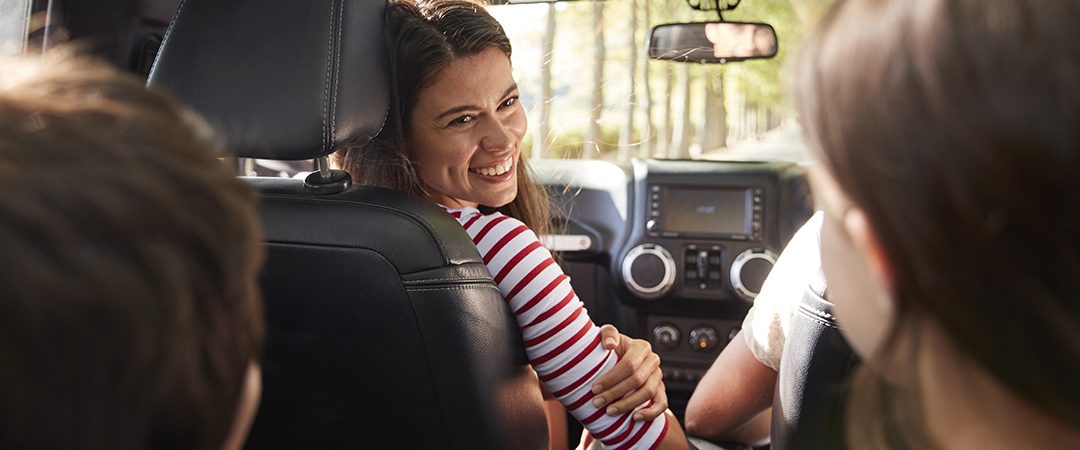 Näin pidät lapset tyytyväisinä automatkan ajan