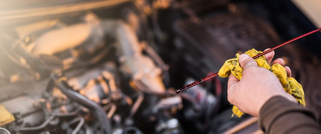 Älä unohda tarkistaa öljyä autossasi – näin helposti teet sen itse
